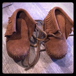Minnetonka Soft sole moccasins